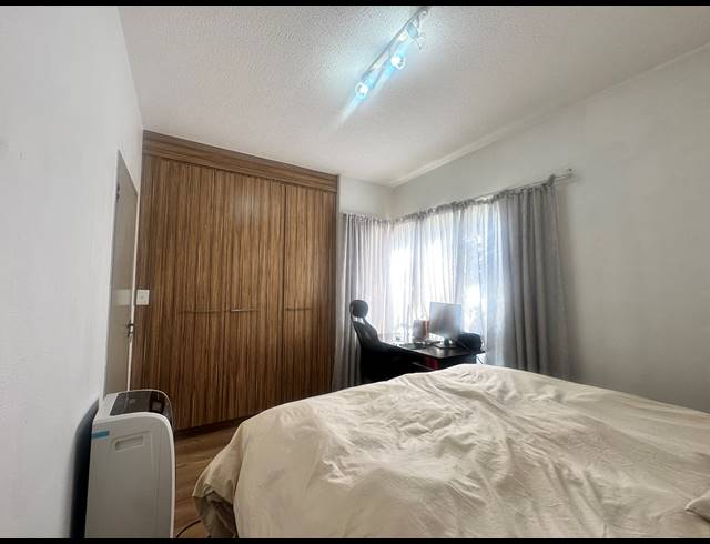 2 BEDROOM APARTMENT TO LET IN FOURWAYS